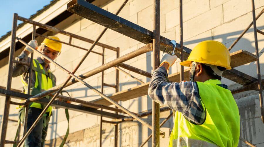 Professional fairlawn roofing services in Negaunee, MI